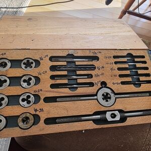 Cpmplete Vintage Craftsman Taps and Dies Set Original Box
